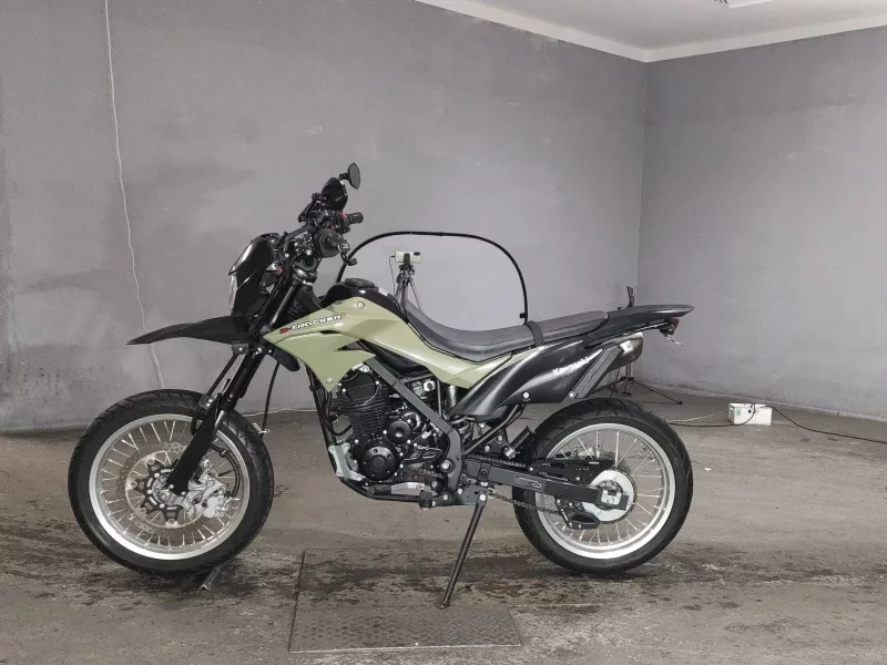 Kawasaki D TRACKER 150