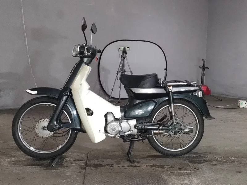 Honda SUPER CUB90