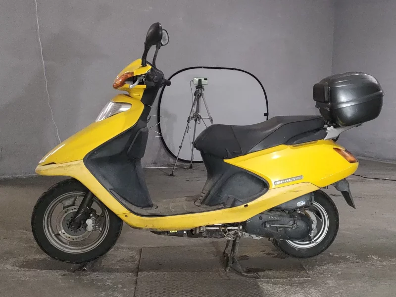 Honda SPACY100