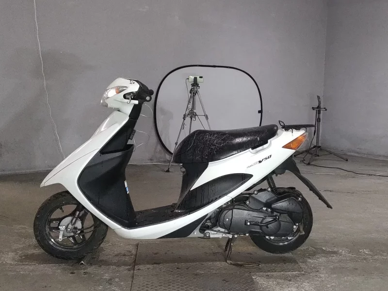 Suzuki ADDRESS V50