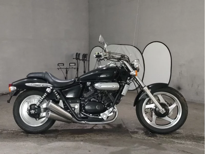 Honda MAGNA 250