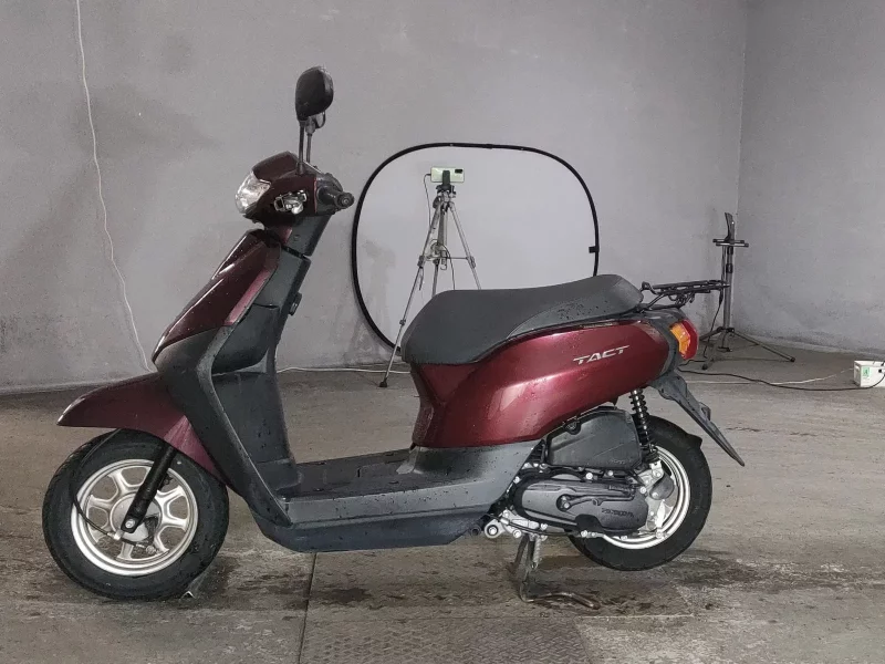 Honda TACT BASIC