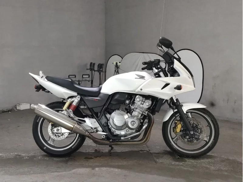 Honda CB400SFV-4 BOLDOR