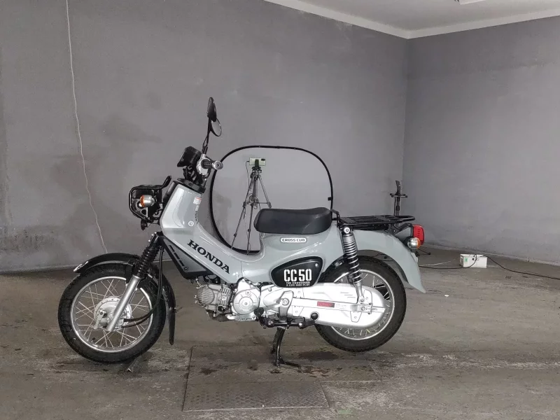 Honda CROSS CUB 50