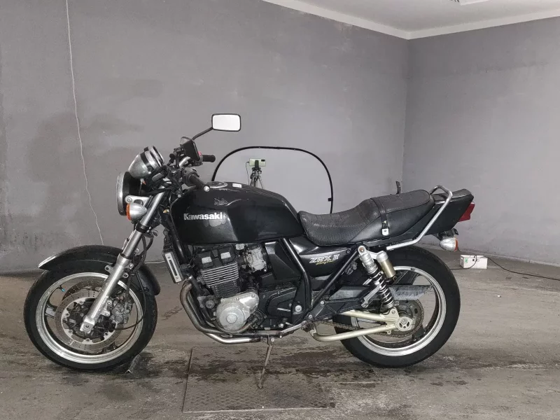 Kawasaki ZRX-2