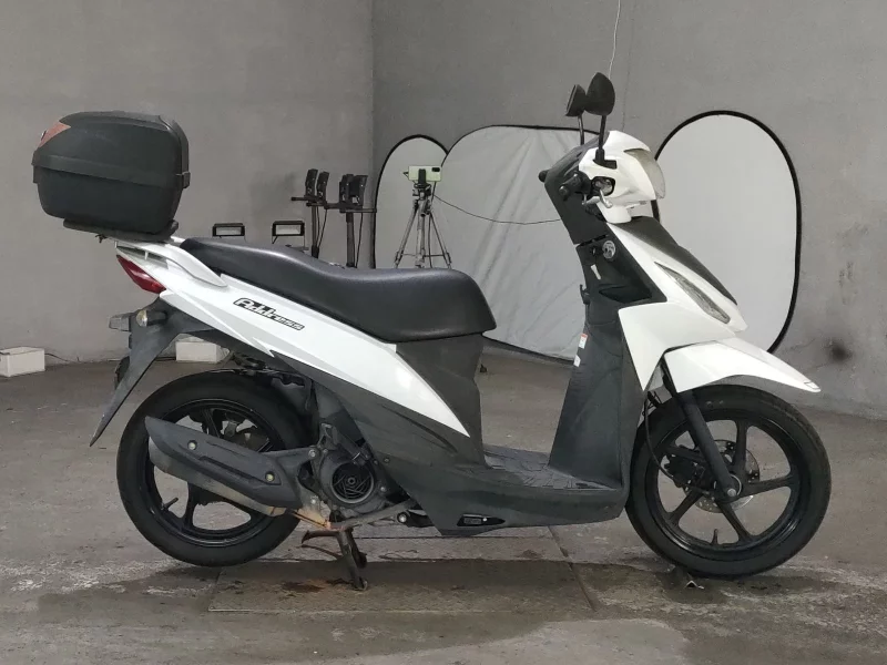 Suzuki ADDRESS V110