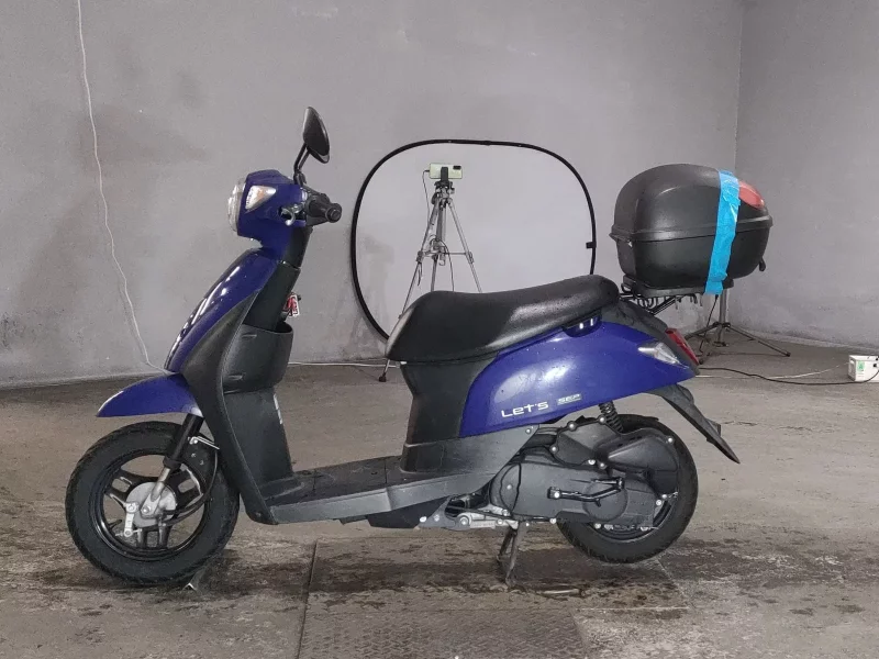 Suzuki LET S