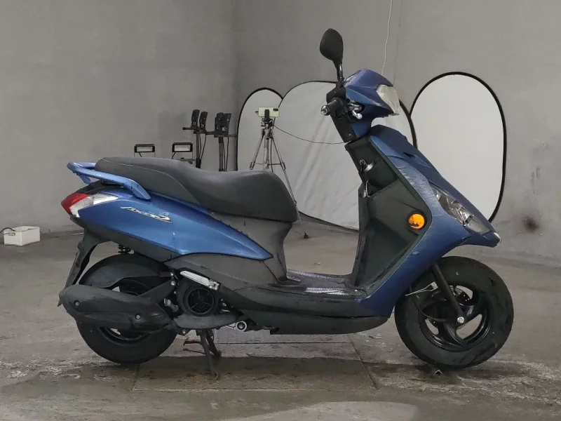 Yamaha AXIS Z