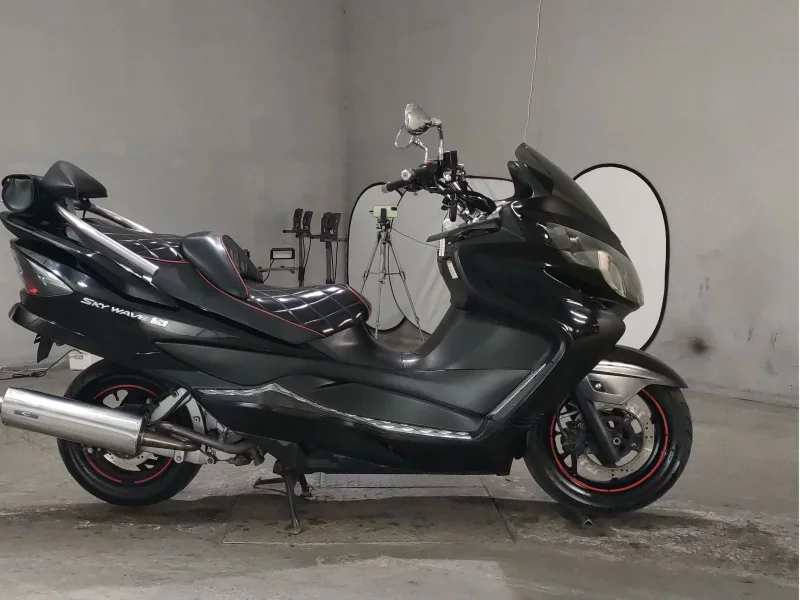Suzuki SKYWAVE 250S