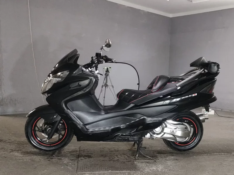 Suzuki SKYWAVE 250S