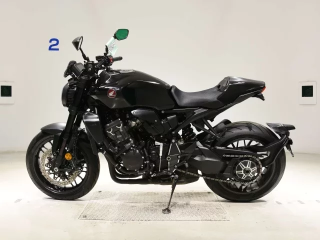 Honda CB1000R-2
