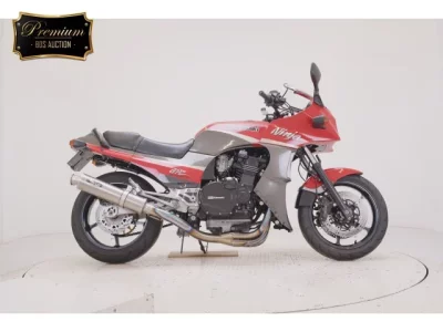 Kawasaki GPZ900R