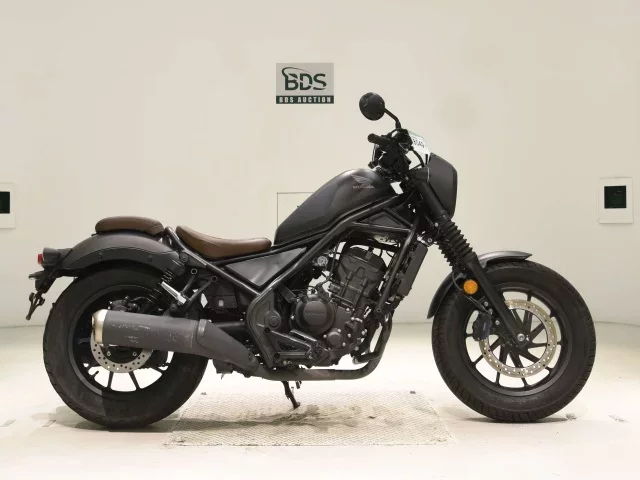 Honda REBEL 250S лот № 8049 оценка 5  с аукциона в Японии