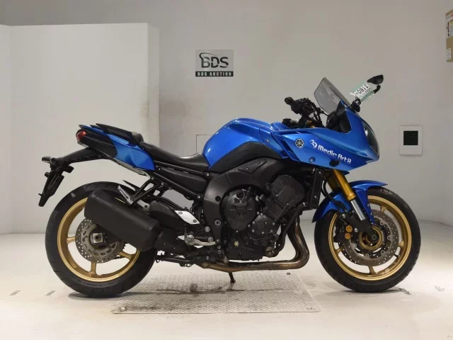 Yamaha FZ8-S лот № 3180 оценка 4  с аукциона в Японии