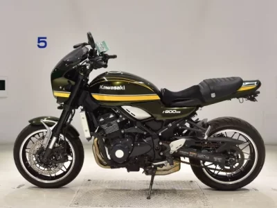 Kawasaki Z900RS лот № 7959 оценка 5  с аукциона в Японии 2