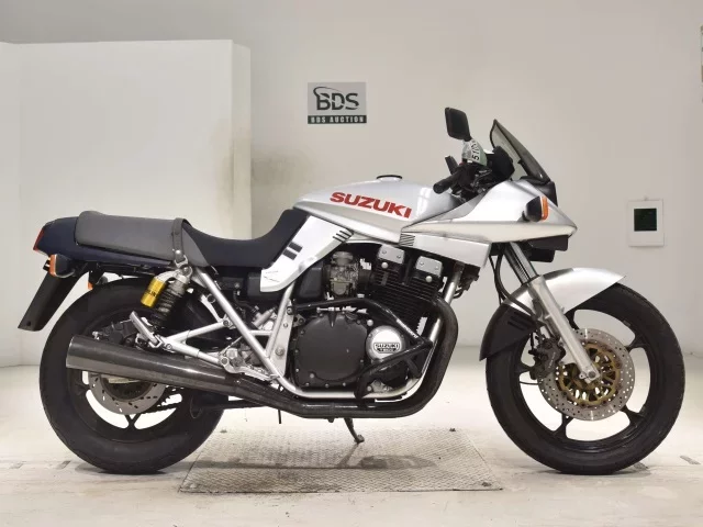 Suzuki GSX1100S KATANA лот № 5103 оценка 4  с аукциона в Японии