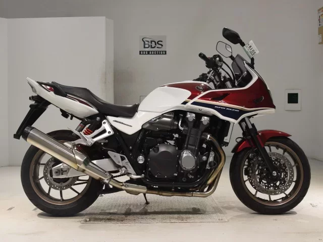 Honda CB1300SF BOLDOR лот № 5019 оценка 5  с аукциона в Японии