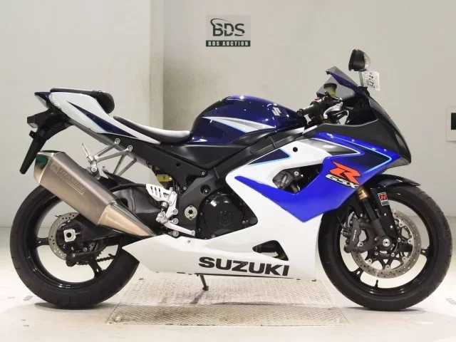 Suzuki GSX-R1000 лот № 5474 оценка 5  с аукциона в Японии