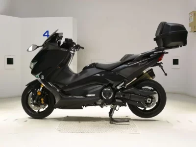 Yamaha T-MAX530DX  с аукциона в Японии
