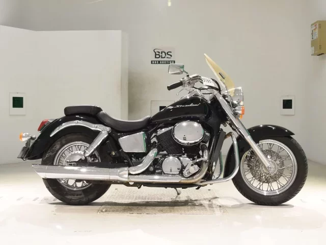 Honda SHADOW750 лот № 3150 оценка 4  с аукциона в Японии