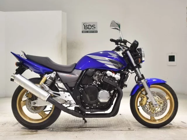 Honda CB400SFV-3 лот № 2757 оценка 4  с аукциона в Японии