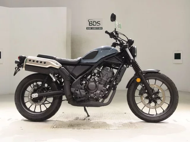 Honda CL250-2 лот № 5302 оценка 7  с аукциона в Японии