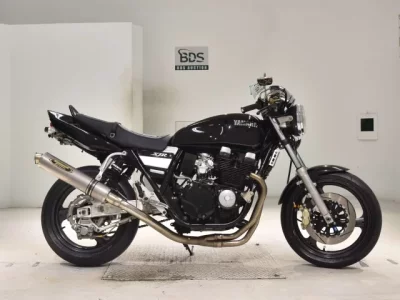 Yamaha XJR400  с аукциона в Японии