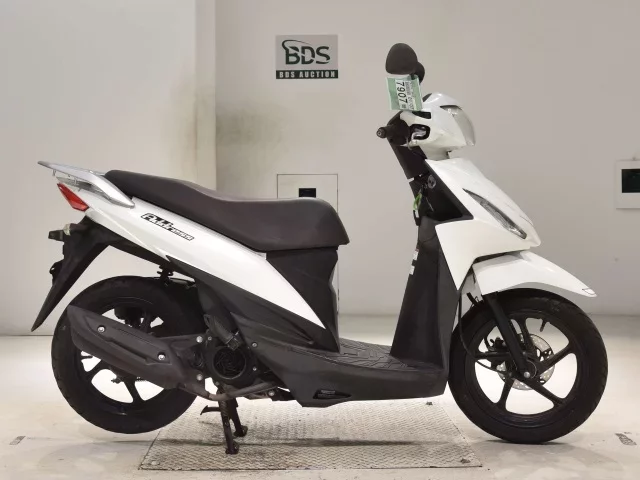 Suzuki ADDRESS110-2