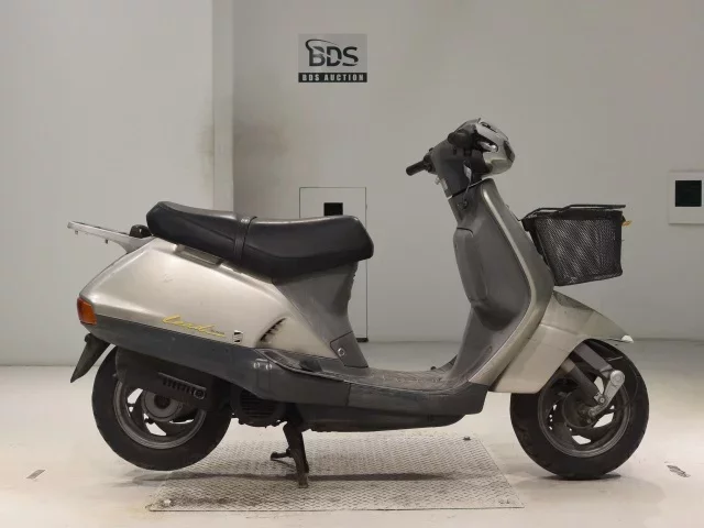 Honda LEAD 90