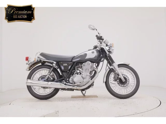Yamaha SR400-5 лот № 2668 оценка 5  с аукциона в Японии