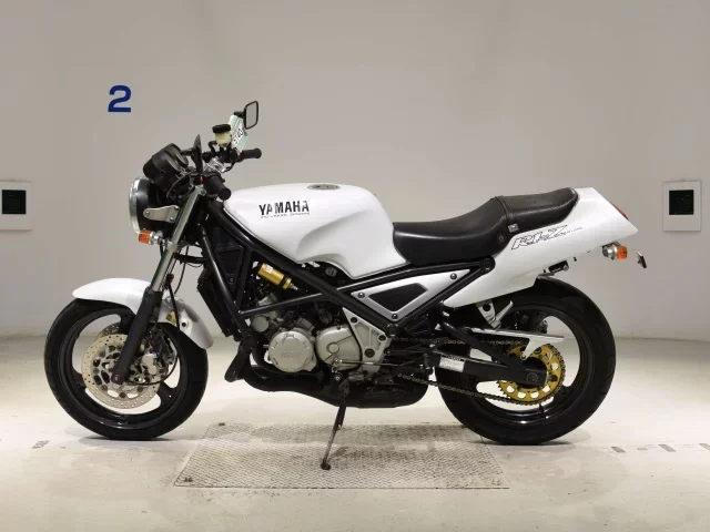 Yamaha R1-Z