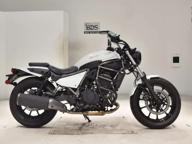 Kawasaki ELIMINATOR 400-3 лот № 2822 оценка 6  с аукциона в Японии