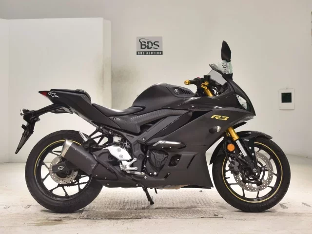 Yamaha YZF-R3 лот № 7831 оценка 5  с аукциона в Японии