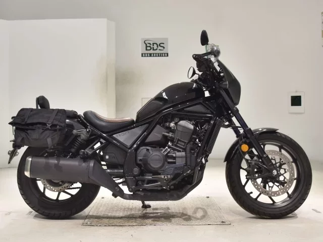 Honda REBEL 1100D лот № 3099 оценка 5  с аукциона в Японии