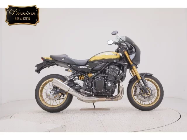 Kawasaki Z900RS SE лот № 2644 оценка 6  с аукциона в Японии