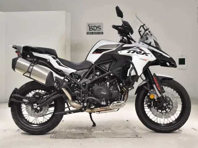 Other BENELLI TRK502X лот № 0608 оценка 9  с аукциона в Японии