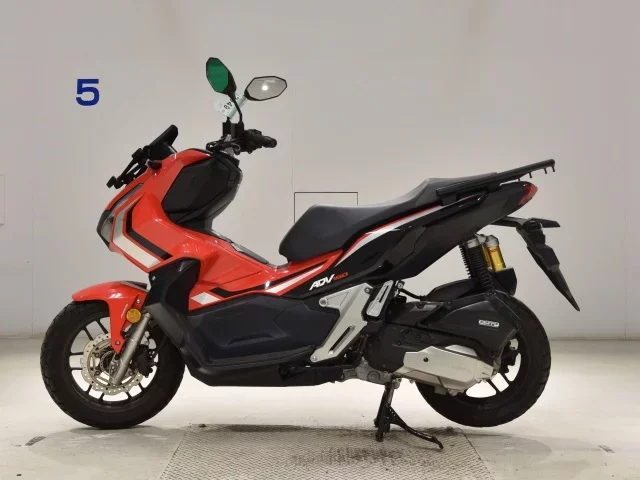 Honda ADV150