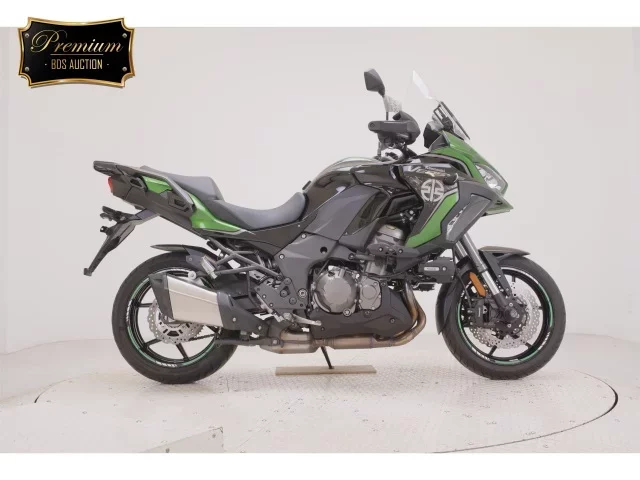 Kawasaki VERSYS 1000SE лот № 7604 оценка 5  с аукциона в Японии