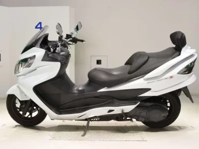 Suzuki SKYWAVE 250S-3  с аукциона в Японии
