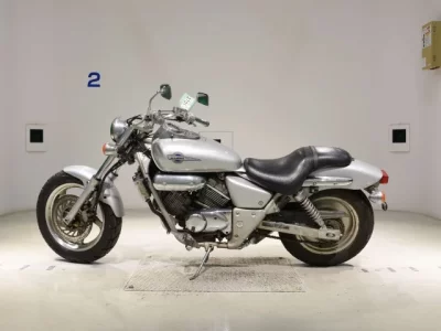 Honda MAGNA 250  с аукциона в Японии
