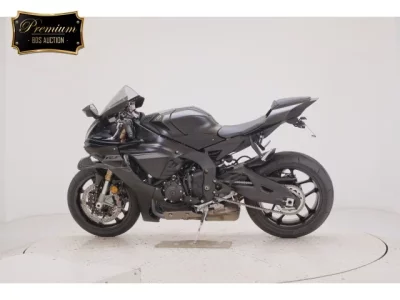 Yamaha YZF-R1  с аукциона в Японии