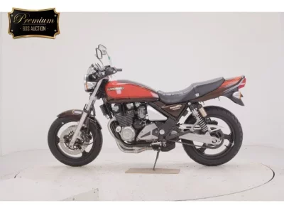 Kawasaki ZEPHYR400K  с аукциона в Японии