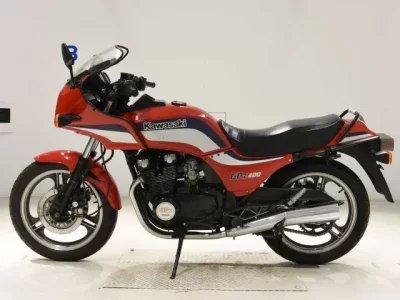Kawasaki GPZ400  с аукциона в Японии