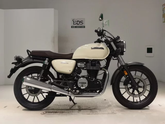 Honda GB350 лот № 0576 оценка 6  с аукциона в Японии