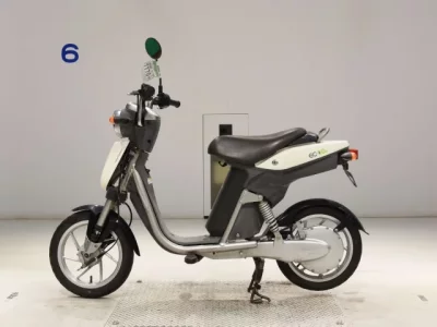 Yamaha EC-03