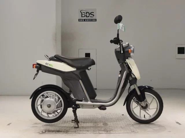Yamaha EC-03
