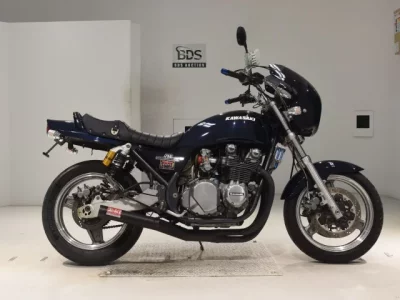 Kawasaki ZEPHYR750  с аукциона в Японии