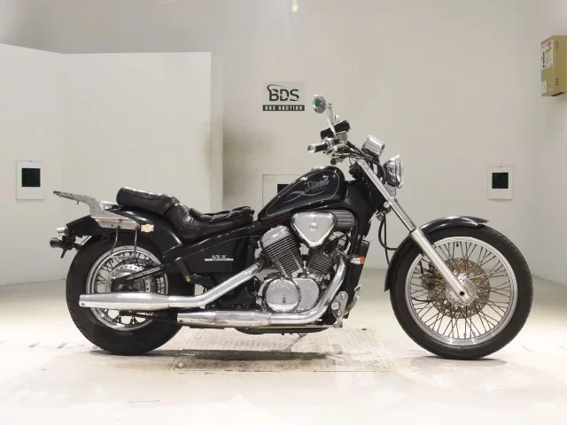 Honda STEED400 лот № 5016 оценка 4  с аукциона в Японии