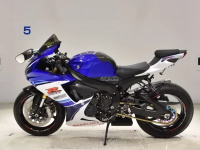 Suzuki GSX-R750  с аукциона в Японии