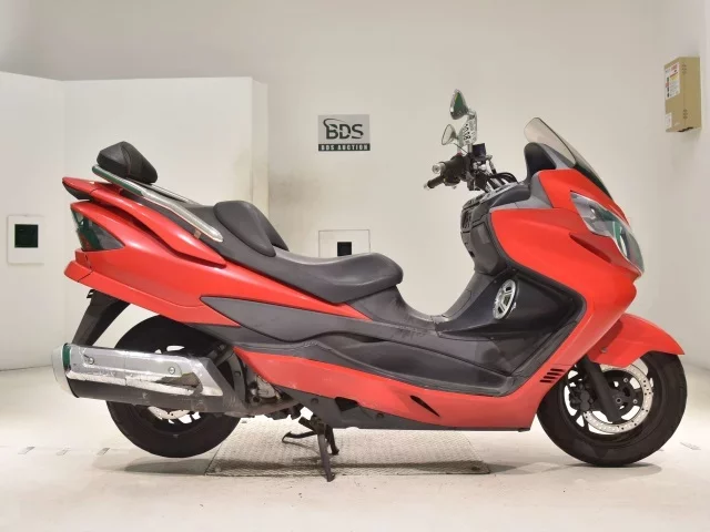 Suzuki SKYWAVE 250M лот № 3038 оценка 4  с аукциона в Японии